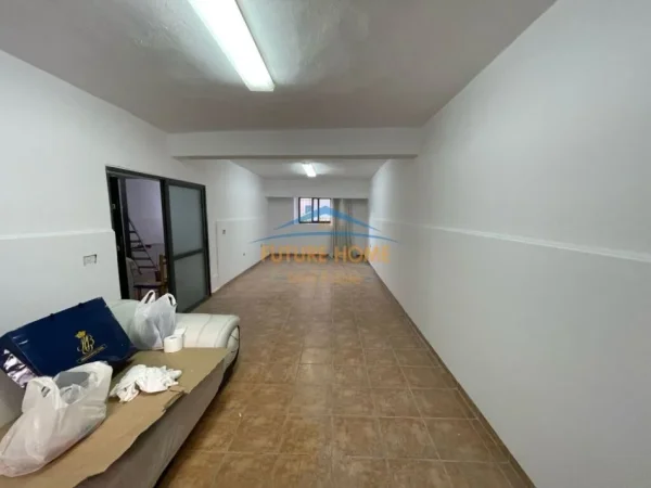 Qera, Apartament 2+1, Komuna e Parisit. 600 €