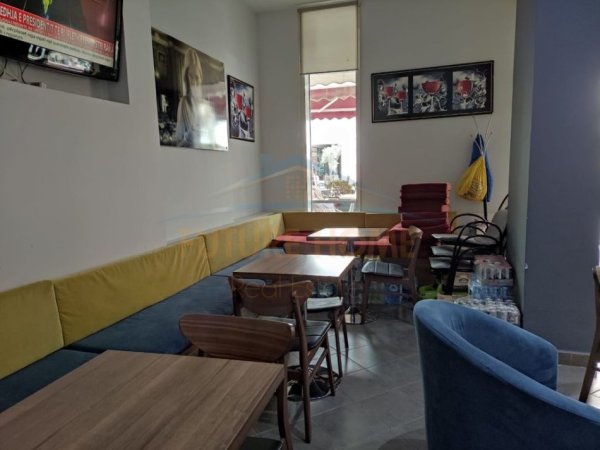 Tirane, shitet lokal Kati 0, 60 m² 120.000 € (Rruga Frosina Plaku)