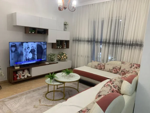 Tirane, shitet apartament 1+1+Ballkon Kati 9, 58 m² 100.000 € (Rruga teodor keko)
