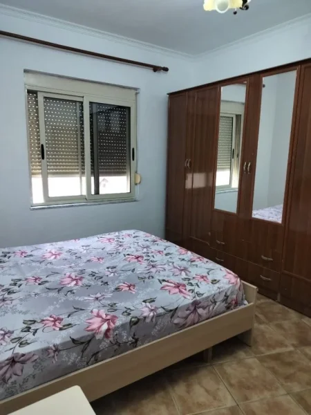 Tirane, shitet apartament 1+1+Ballkon Kati 3, 53 m² 75.000 € (Rruga muhamet deliu)