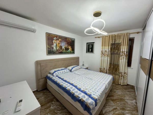 Tirane, jepet me qera apartament 1+1 Kati 2, 60 m² 490 € (Mine Peza)