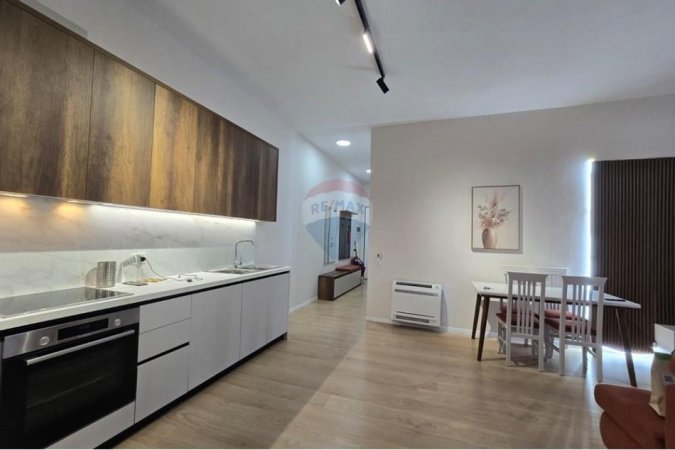 Tirane, jepet me qera apartament 1+1 Kati 1, 70 m² 900 € (Kompleksi DELIORGJI)