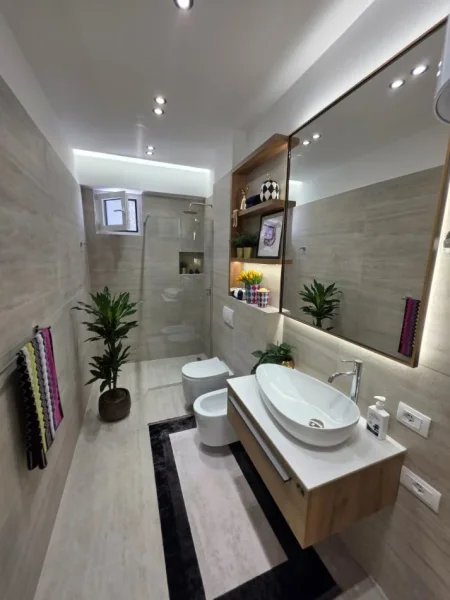 Tirane, shitet apartament 2+1 Kati 8, 92 m² 297.000 € (21 DHJETORI)