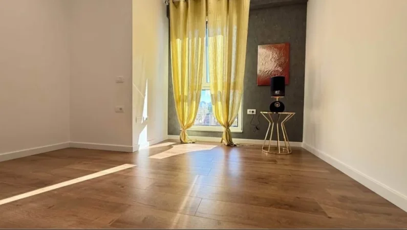 Tirane, shitet apartament 2+1 Kati 8, 92 m² 297.000 € (21 DHJETORI)