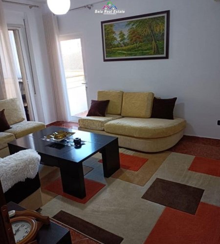 Tirane, jepet me qera 1+1+Ballkon Kati 5, 90 m² 500 € (Rruga Don Bosko)