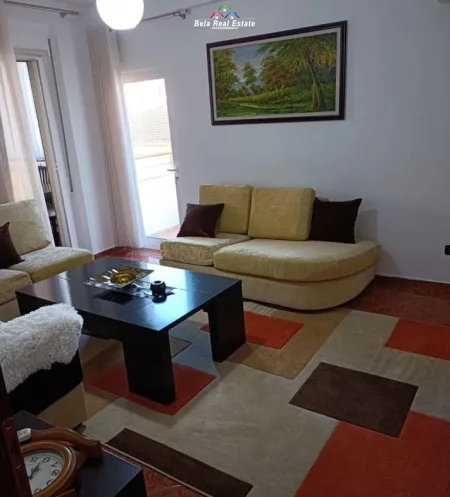 Tirane, jepet me qera 1+1+Ballkon Kati 5, 90 m² 500 € (Rruga Don Bosko)