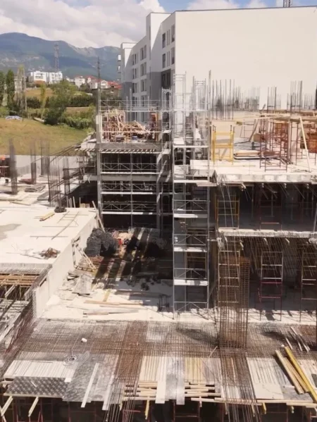 Tirane, shitet apartament 2+1 Kati 4, 107 m² 101.650 € 