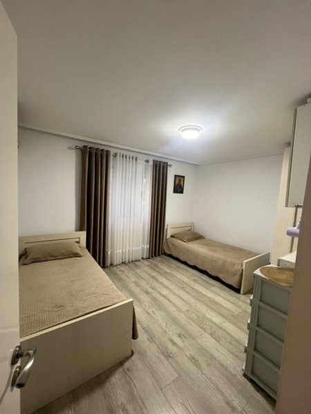 Tirane, jepet me qera apartament 2+1 Kati 2, 72 m² 500 € (porcelan)