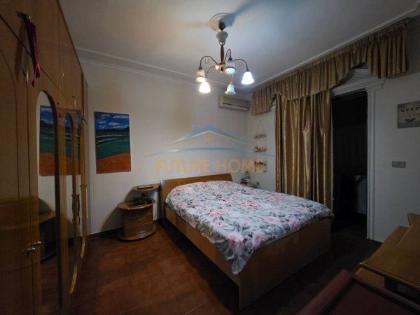 Tirane, shitet apartament 3+1 Kati 2, 115 m² 230.000 € (Rruga e Kavajes)