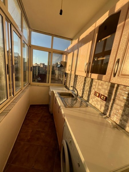 Tirane, shitet apartament 1+1 Kati 3, 53 m² 75.000 € (Fresku)