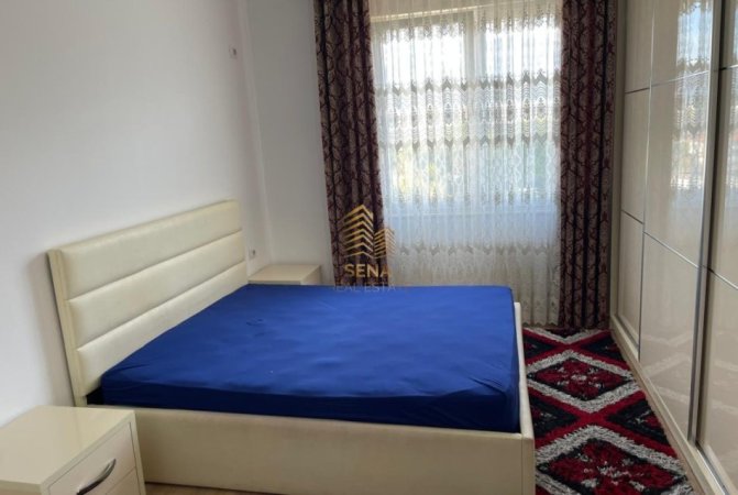 Tirane, jepet me qera apartament 3+1+Ballkon Kati 2, 140 m² 850 € (Rruga Aleksander Moisiu)
