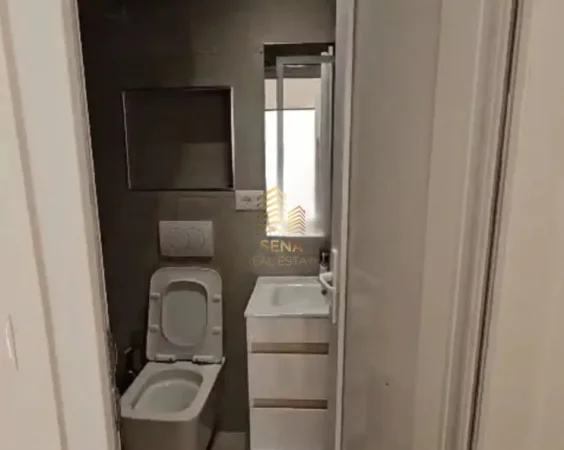 Tirane, jepet me qera ambjent biznesi Kati 0, 50 m² 500 € (Rruga Qemal Stafa, 50m Larg Unaza)