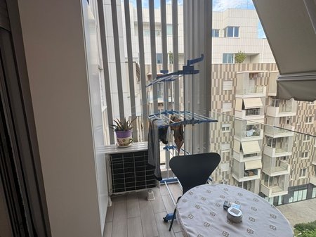 Tirane, jepet me qera apartament 2+1 Kati 4, 75 m² 1.000 € 