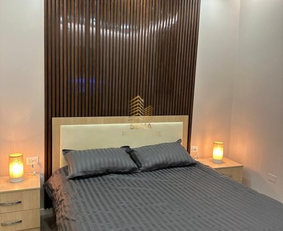 Tirane, jepet me qera apartament 1+1+Ballkon Kati 3, 65 m² 600 € (Rruga Qemal Stafa)