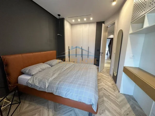 Tirane, jepet me qera apartament 1+1+Ballkon , 72 m² 900 € (Kompleksi Delijorgji)