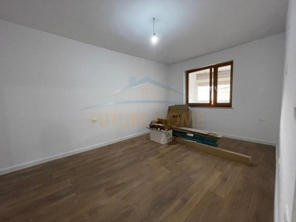 Tirane, shitet apartament 2+1 Kati 2, 96 m² 235.000 € (Pazari i Ri)