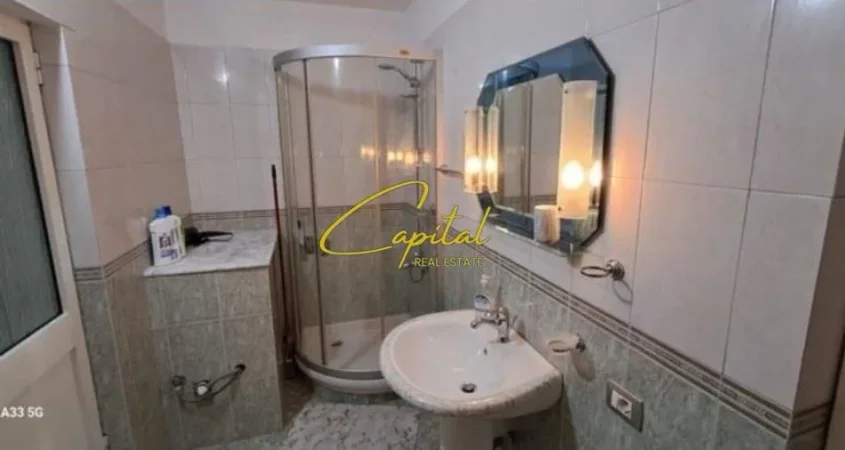 Tirane, jepet me qera apartament 1+1 Kati 2, 60 m² 350 € (MULLET)
