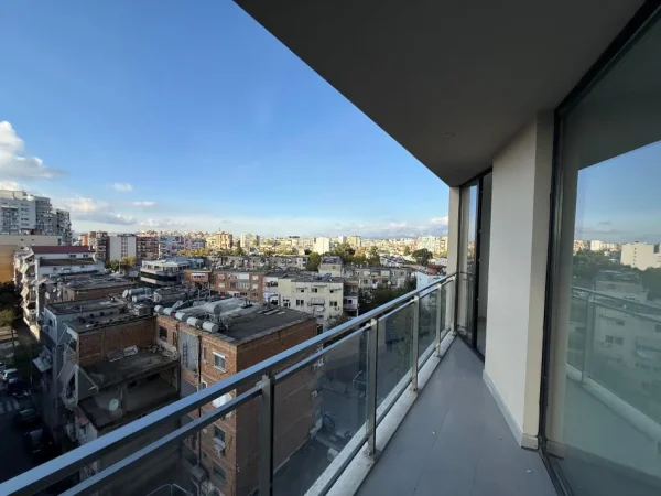 Tirane, jepet me qera zyre , 152 m² 1.100 € (Golden Tower, Mine Peza)
