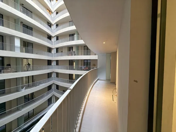 Tirane, jepet me qera zyre , 152 m² 1.100 € (Golden Tower, Mine Peza)