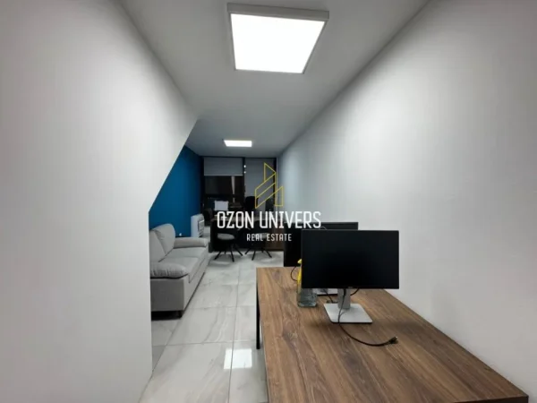 Ambient biznesi për qira, buzë rrugës kryesore në Myslym Shyr! 500€/muaj