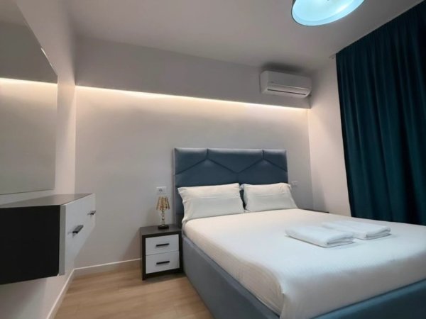 Tirane, shitet apartament 2+1 , 87 m² 240.000 € 