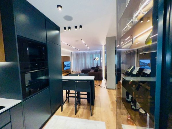 Tirane, shitet apartament 2+1+Aneks+Ballkon Kati 2, 105 m² 247.000 € (Pallati me Shigjeta)