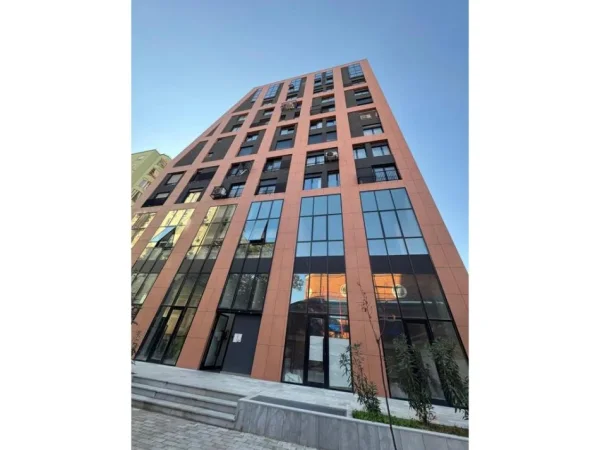 Tirane, shitet apartament 3+1 Kati 7, 460.000 m² (Rruga e Kavajes)