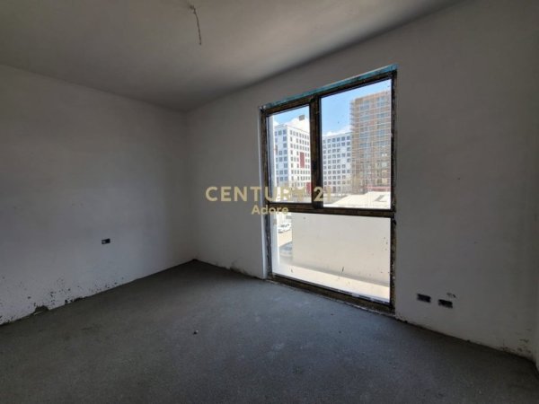 Tirane, shitet apartament Kati 5, 118 m² 188.800 € (Ish Dogana)