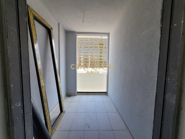 Tirane, shitet apartament Kati 5, 118 m² 188.800 € (Ish Dogana)