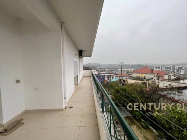Tirane, shitet apartament 3+1+Ballkon Kati 2, 151 m² 197.000 € (Shkoze)