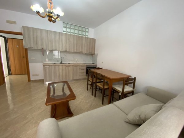 Durres, shitet apartament 1+1+Ballkon Kati 3, 60 m² 85.000 € (pavaresia plazh)