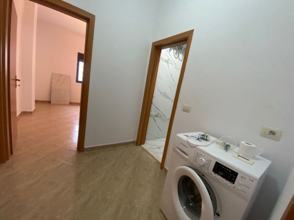 Durres, shitet apartament 1+1+Ballkon Kati 3, 60 m² 85.000 € (pavaresia plazh)