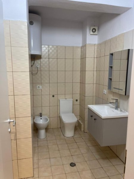 Durres, shitet apartament 1+1+Ballkon Kati 1, 48 m² 75.000 € (lagje 13)