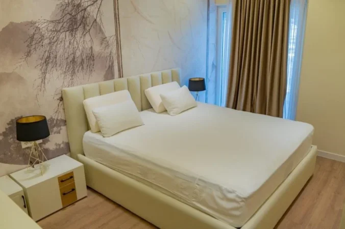 Tirane, jepet me qera apartament 2+1+Ballkon Kati 6, 124 m² 850 € (Kodra e Diellit)
