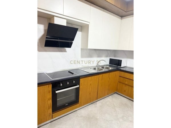 Tirane, shitet apartament 1+1+Aneks+Ballkon Kati 4, 74 m² 160.000 € (Neom126910)