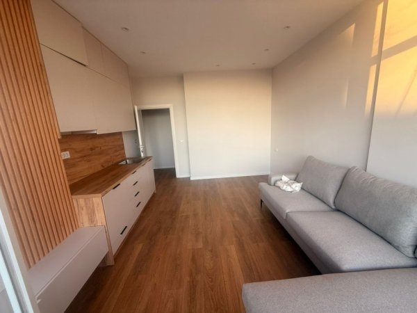 Tirane, shitet apartament 1+1 Kati 7, 61 m² 93.000 € (Astir)