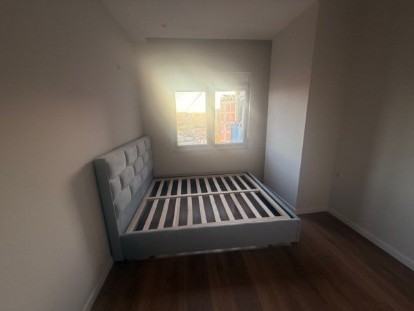 Tirane, shitet apartament 1+1 Kati 7, 61 m² 93.000 € (Astir)