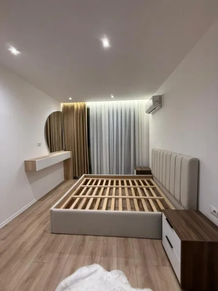 Tirane, shitet apartament 1+1 Kati 5, 72 m² 178.000 € (RRUGA FORTUZI PRANE QENDRES)