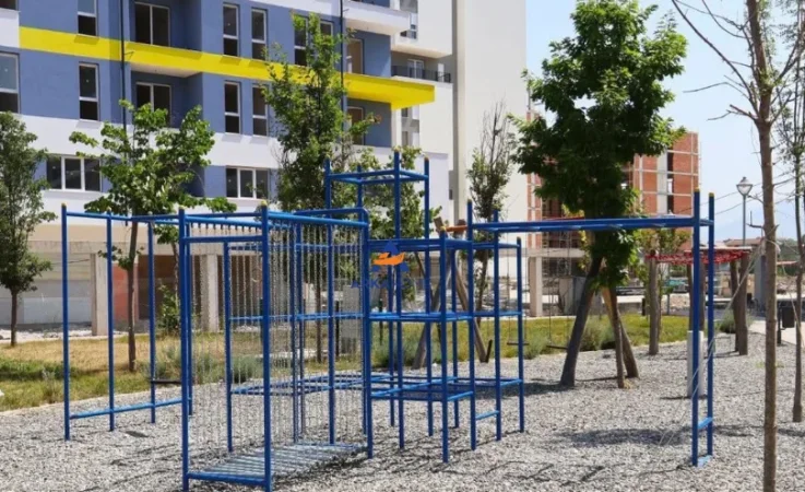 Tirane, shitet apartament 1+1+Ballkon Kati 9, 69 m² 80.000 € 