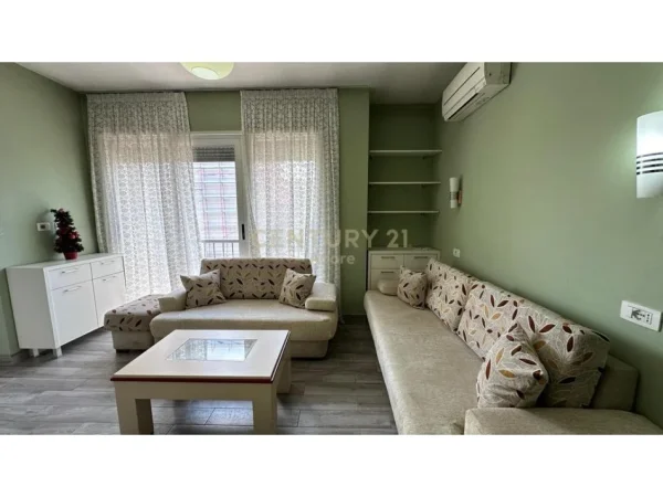 Tirane, jepet me qera apartament 2+1 Kati 6, 74 m² 550 € (Rr. Dritan Hoxha)