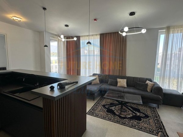 Tirane, jepet me qera apartament 2+1+Ballkon Kati 1, 100 m² 1.350 € (Komleksi Forest)