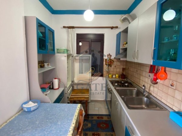 Durres, jepet me qera garsonier Kati 5, 50 m² 200 € (plazh durres)