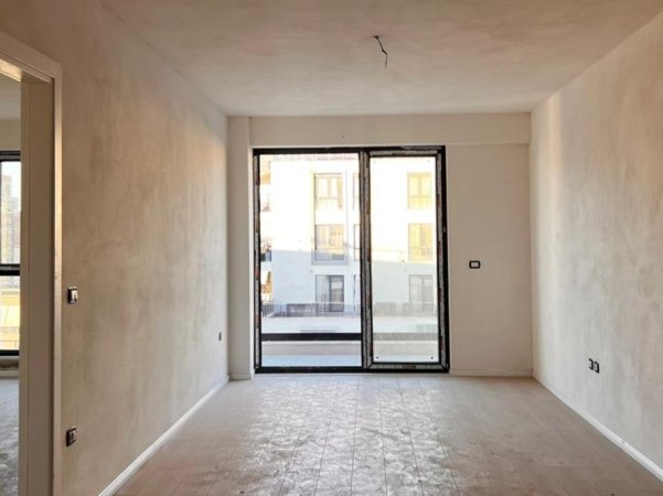 Tirane, shitet apartament 1+1 , 79 m² 127.000 € (kompleksi turdiu)