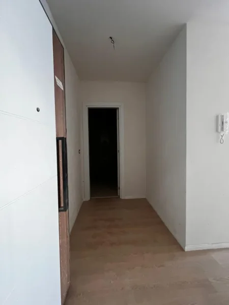 Tirane, shitet apartament 1+1 , 79 m² 127.000 € (kompleksi turdiu)