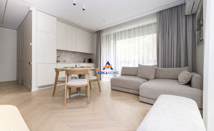 Tirane, shitet 2+1+Ballkon Kati 4, 78 m² 250.000 € 