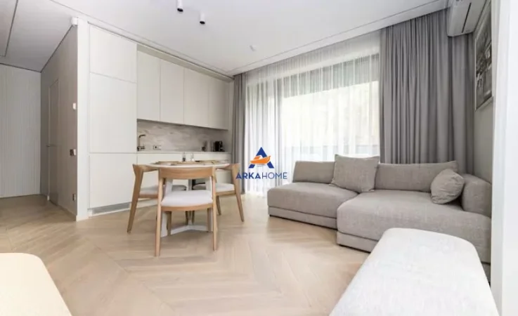 Tirane, shitet 2+1+Ballkon Kati 4, 78 m² 250.000 € 