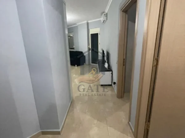 Durres, jepet me qera apartament 1+1+Ballkon Kati 3, 69 m² 420 € (plepa plazh durres)