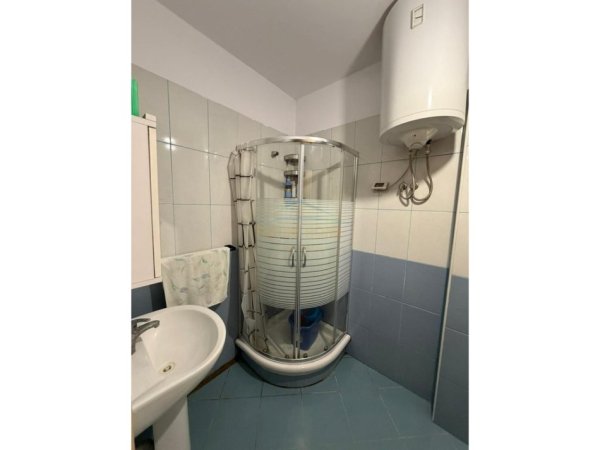 Qera, Apartament 2+1, Unaza e Re, Tiranë. 500 €