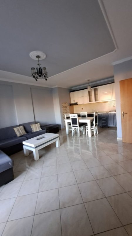Tirane, jepet me qera apartament 2+1+Ballkon Kati 3, 85 m² 500 € (Astir)
