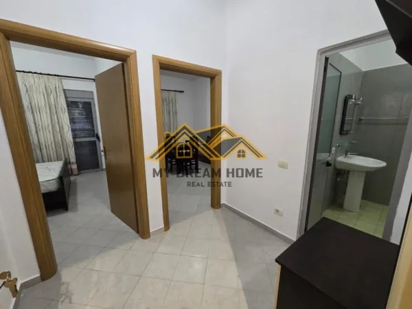 Durres, jepet me qera apartament 3 Katshe , 806 m² 25.000 € (PLAZH)